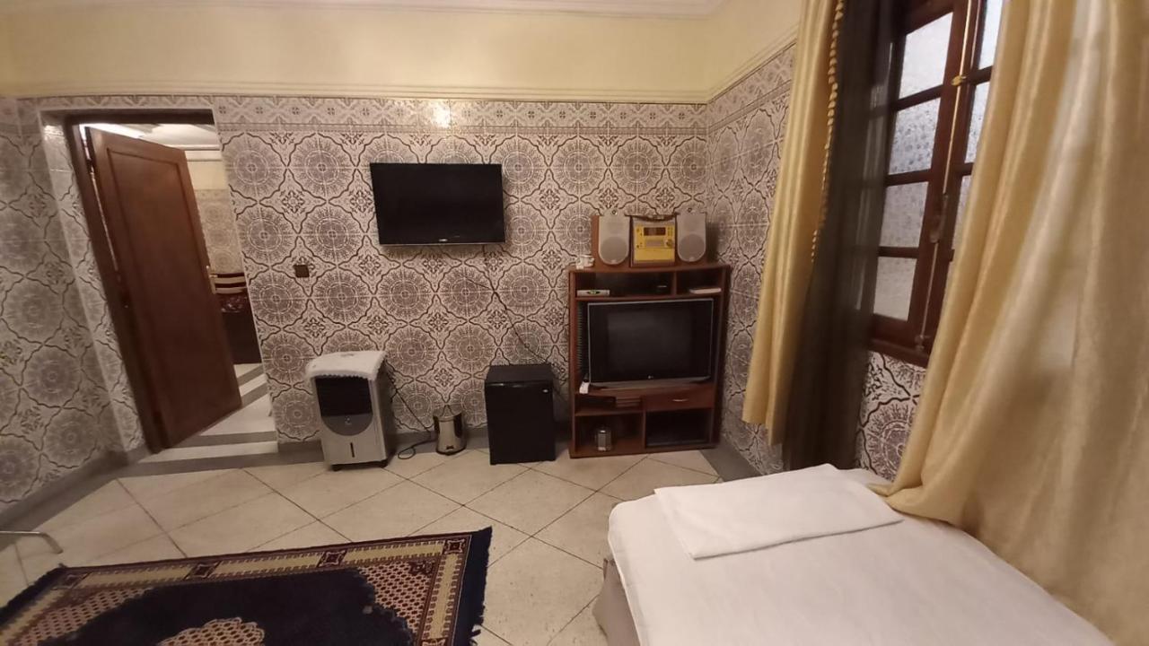 Stay With Low Budget Маракеш Екстериор снимка
